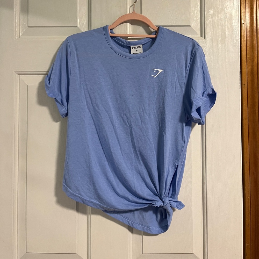 GYM SHARK- Great condition periwinkle workout top